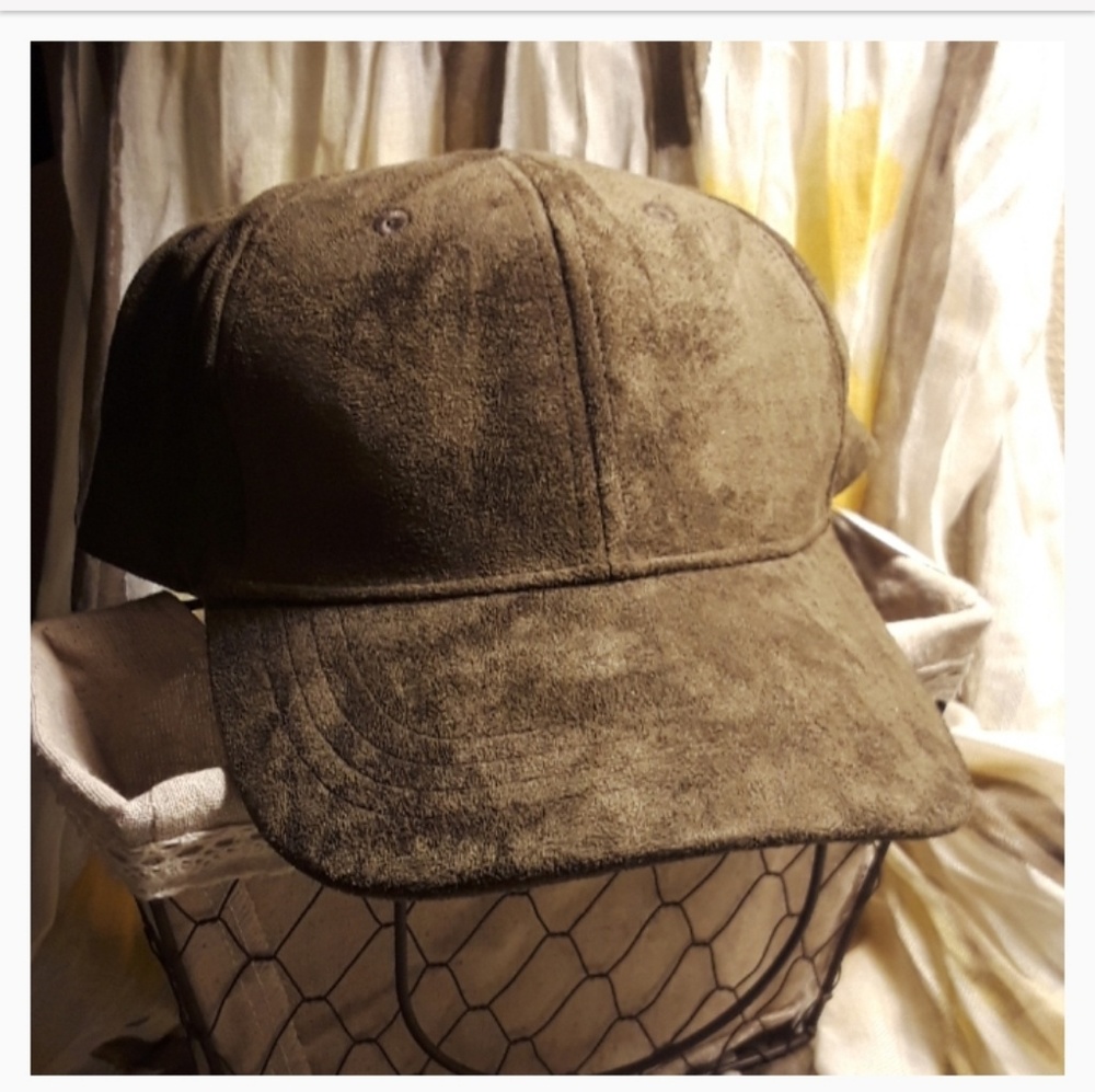 Olive hat